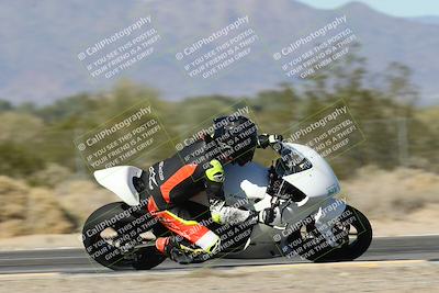 media/Dec-04-2025-Racers Edge (Thu) [[5ebc9f124d]]/3-B Group/5-Session 2 Turn 2 inside Speed Pans/